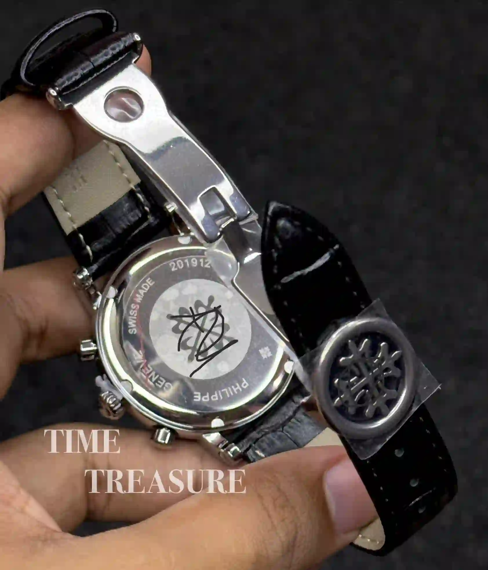 Patek Philippe chronograph formal watch moonphase - Image 3