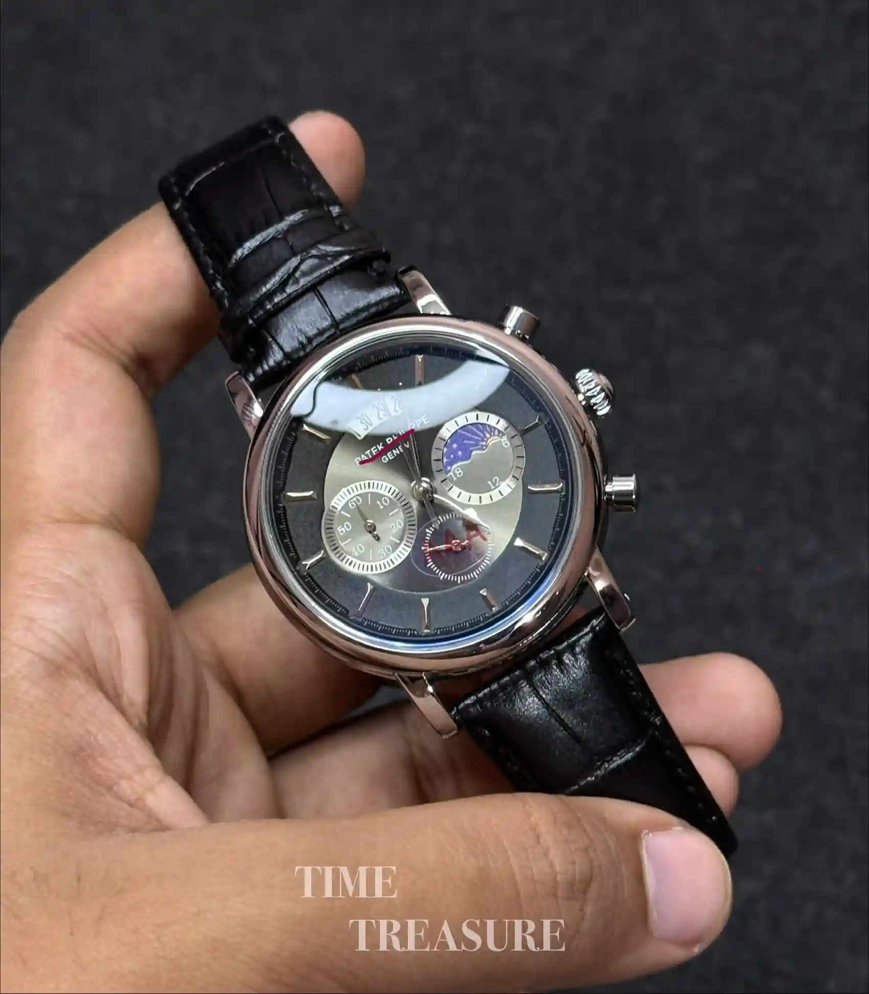 Patek Philippe chronograph formal watch moonphase - Image 3